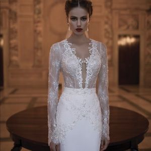 Beautiful Berta Bridal Gown 💞👰🏻